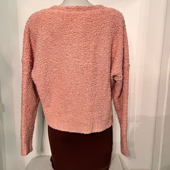 Free People Crop Sweater Peach V Neck - Picture 2 of 4